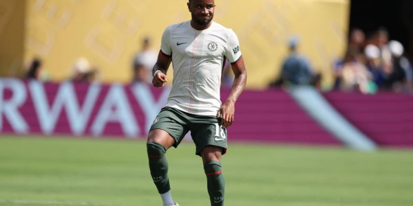 切尔西新星肯德里·帕埃斯租借加盟斯特拉斯堡：从南美天才到法甲新秀