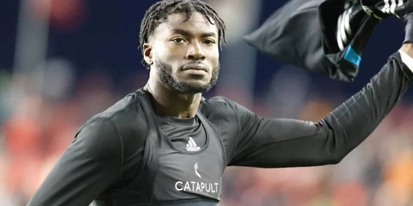 美国国脚集体闯欧洲！阿杰芒创纪录转会英冠，维阿亦接近登陆法甲