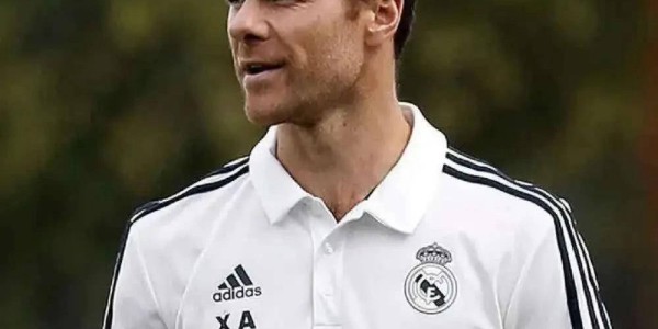 阿隆索带领皇马捧得世俱杯巨额奖金8252万美元